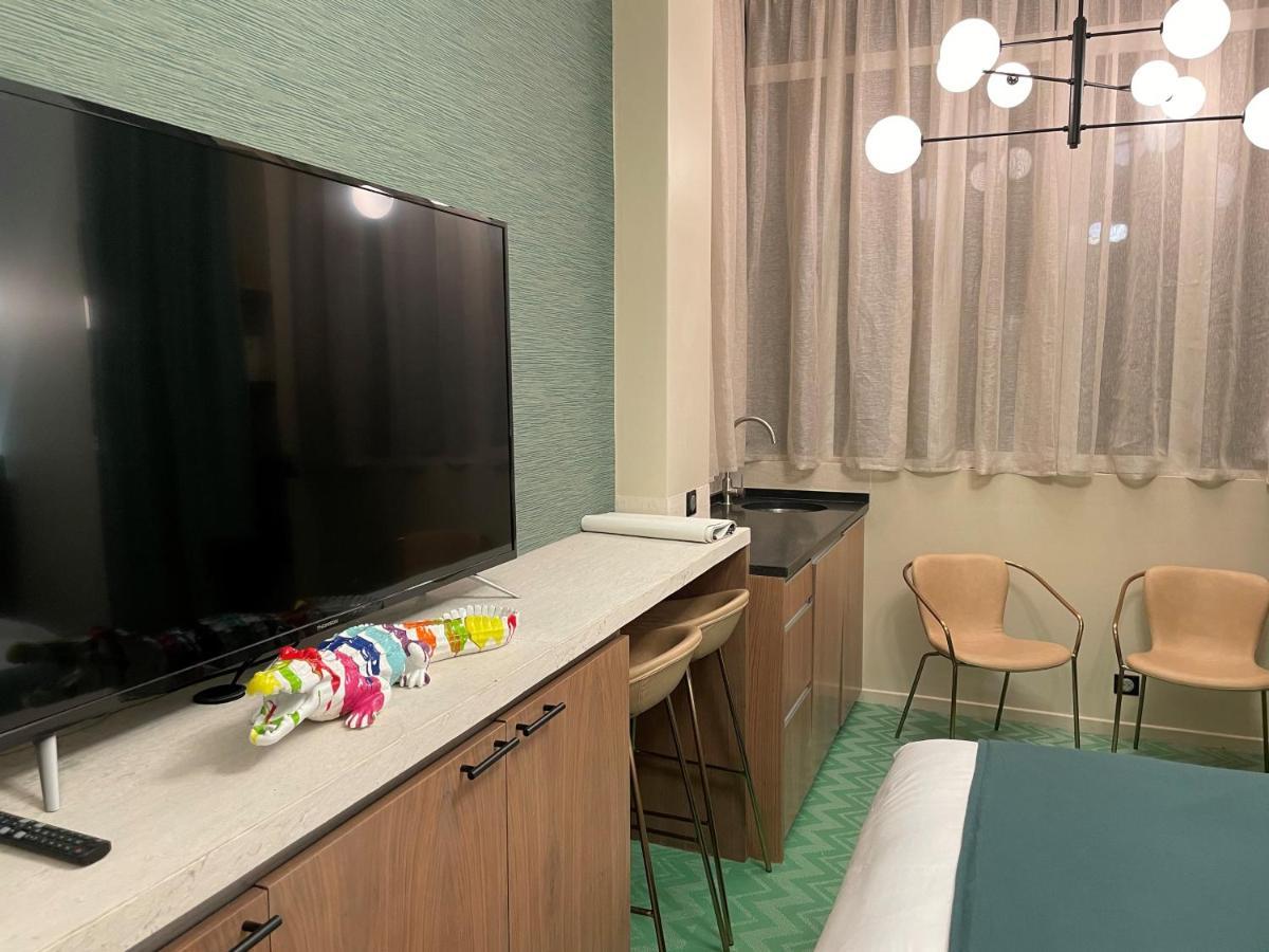 Hotel 33 Marbeuf Paris Eksteriør bilde