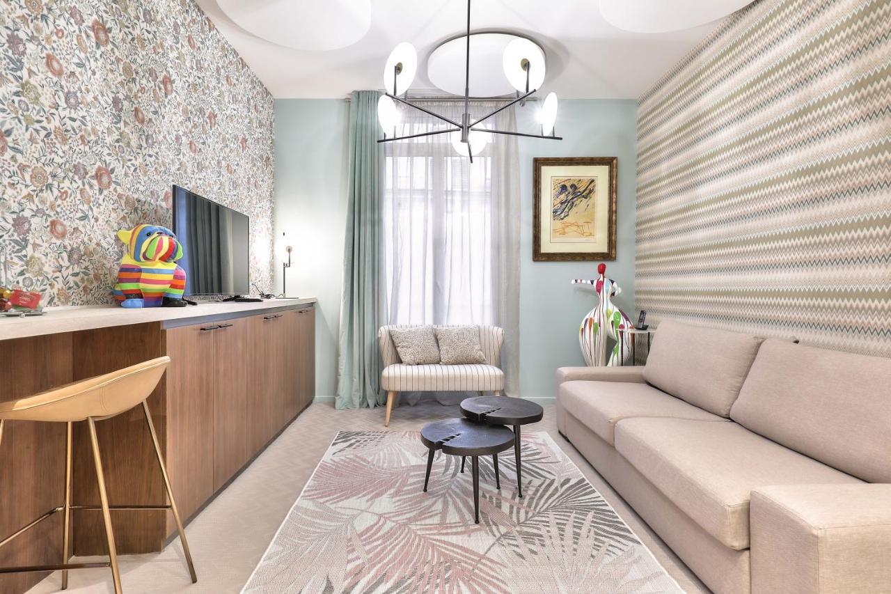 Hotel 33 Marbeuf Paris Eksteriør bilde