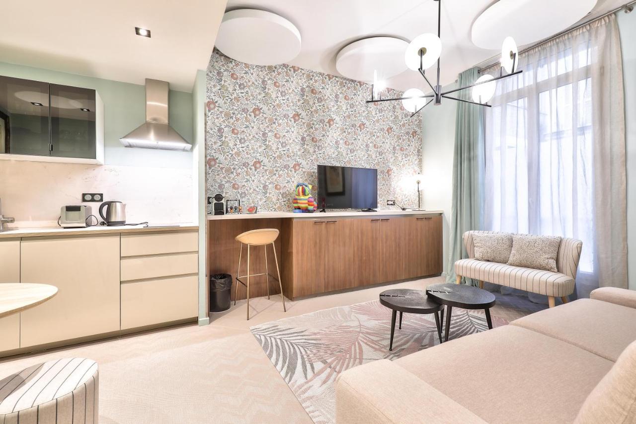Hotel 33 Marbeuf Paris Eksteriør bilde